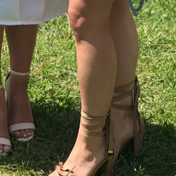 Chic Tan Wedge Sandals - Picture 3 of 3